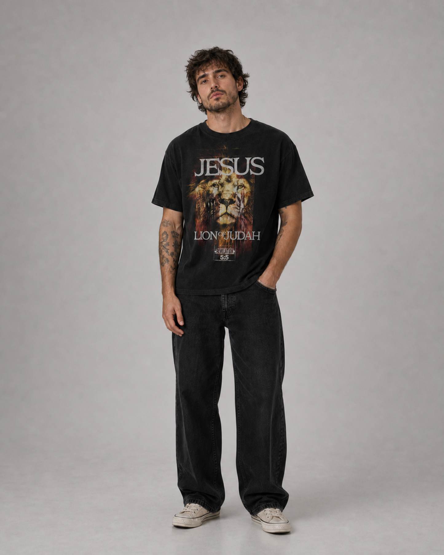 Lion of Judah tee (M)